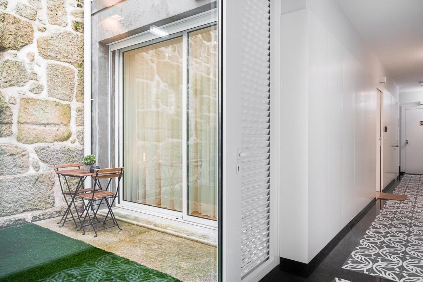 Guestready - Contemporary Studio In Porto Buitenkant foto